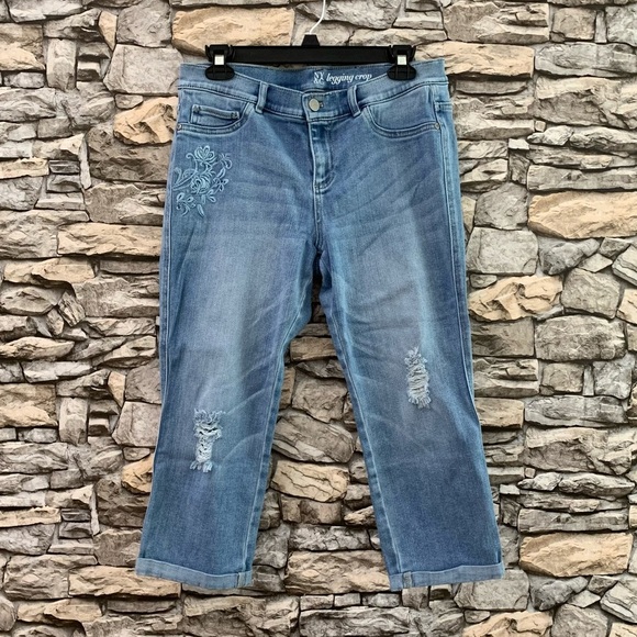 #15 NY&Co Distressed Embellished Legging Crop Capri Pants Blue Jeans Size 10 - Picture 1 of 4